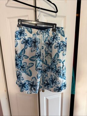 croft & barrow Blue and White Floral Swim Board Shorts
